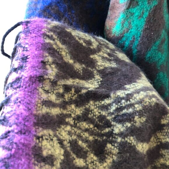 Colorful Scarf XXL with Print / Foulard coloré à motif XXL - Picture 2 of 3